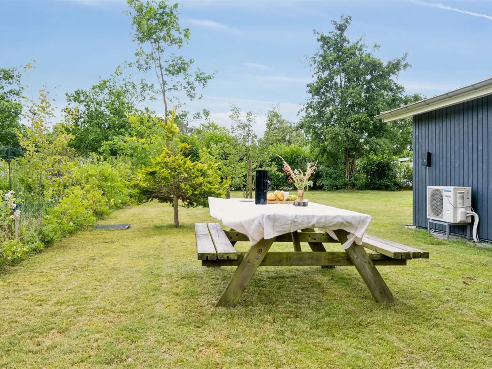 "Hanne" - 300m from the sea-Buiten