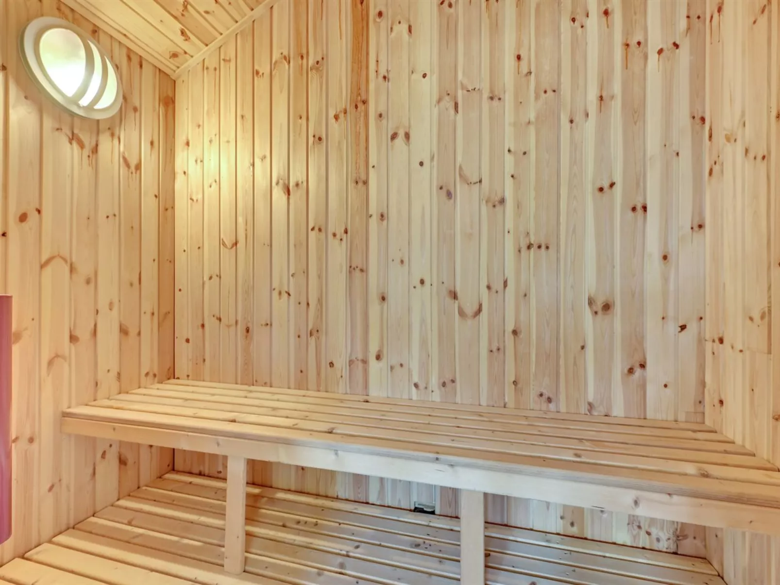 "Dyrken" - 200m from the sea-Binnen