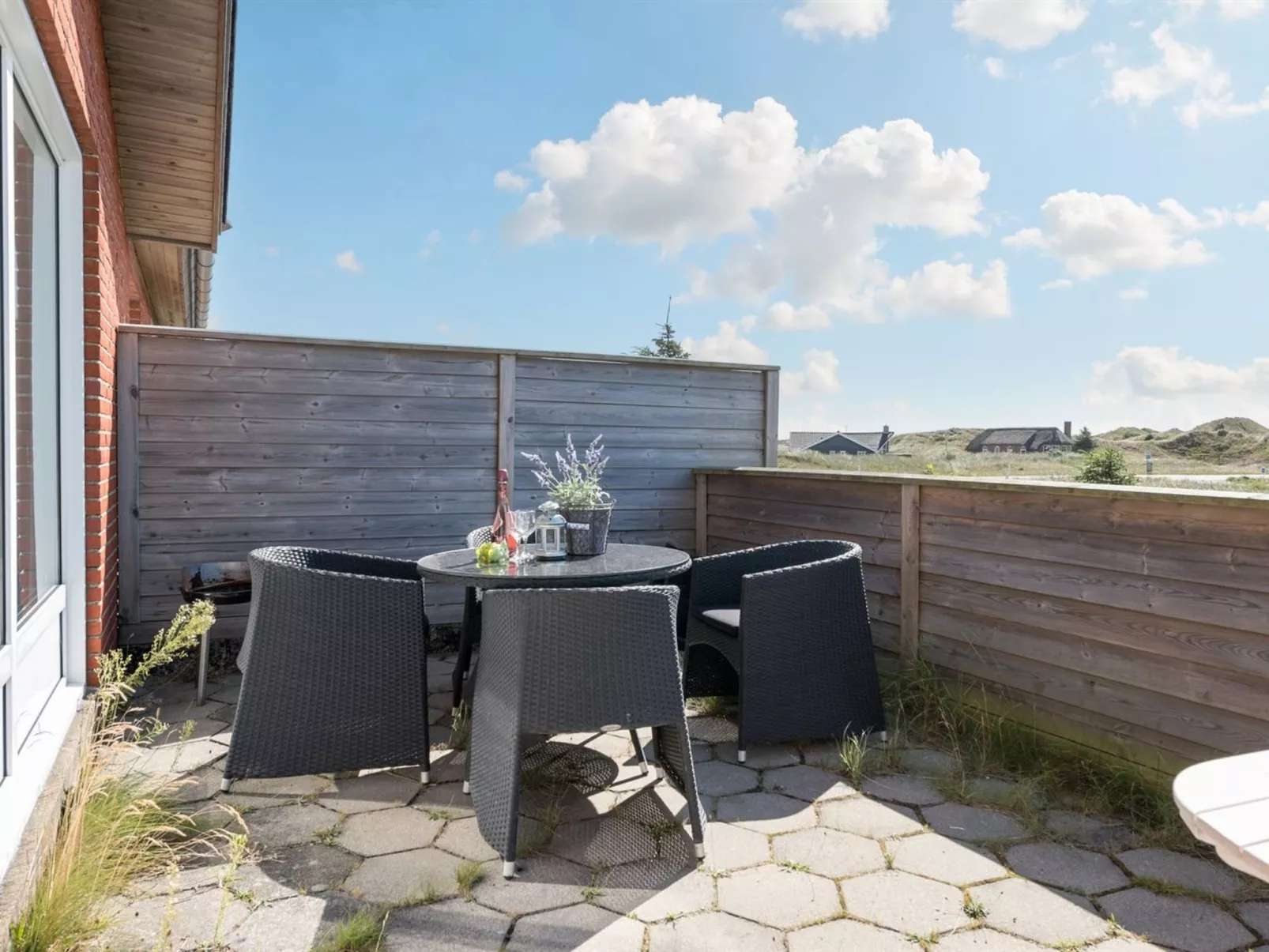 "Dorothea" - 450m to the fjord-Buiten