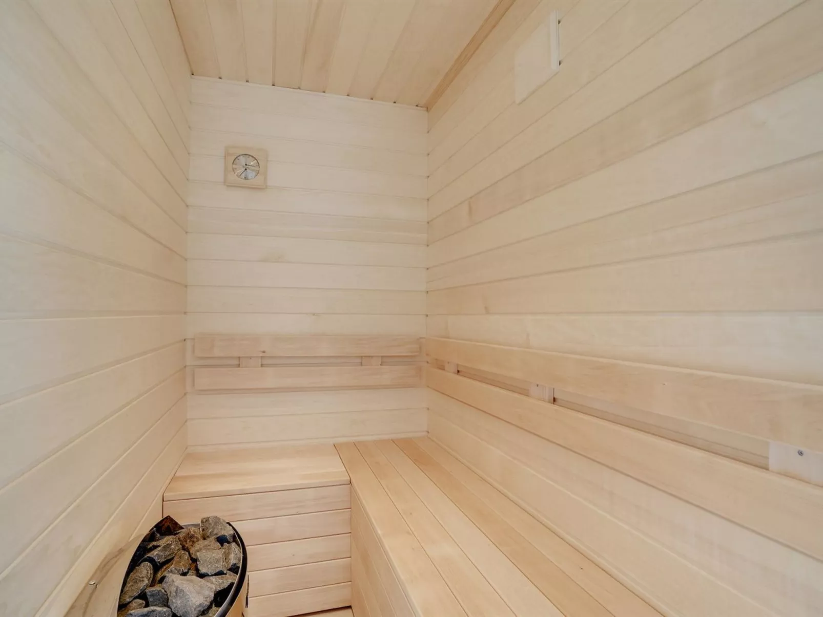 "Ayda" - 350m from the sea-Binnen