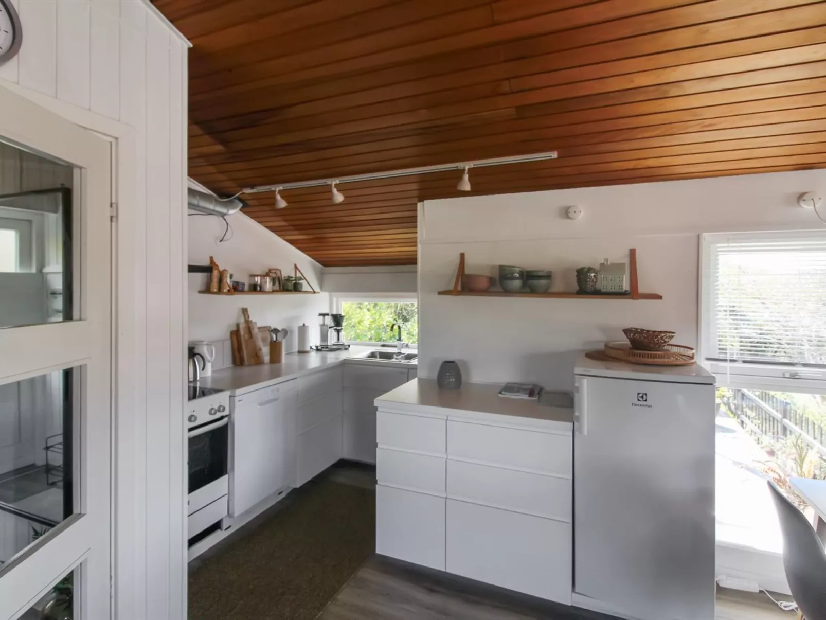 "Takenya" - 400m from the sea-Binnen