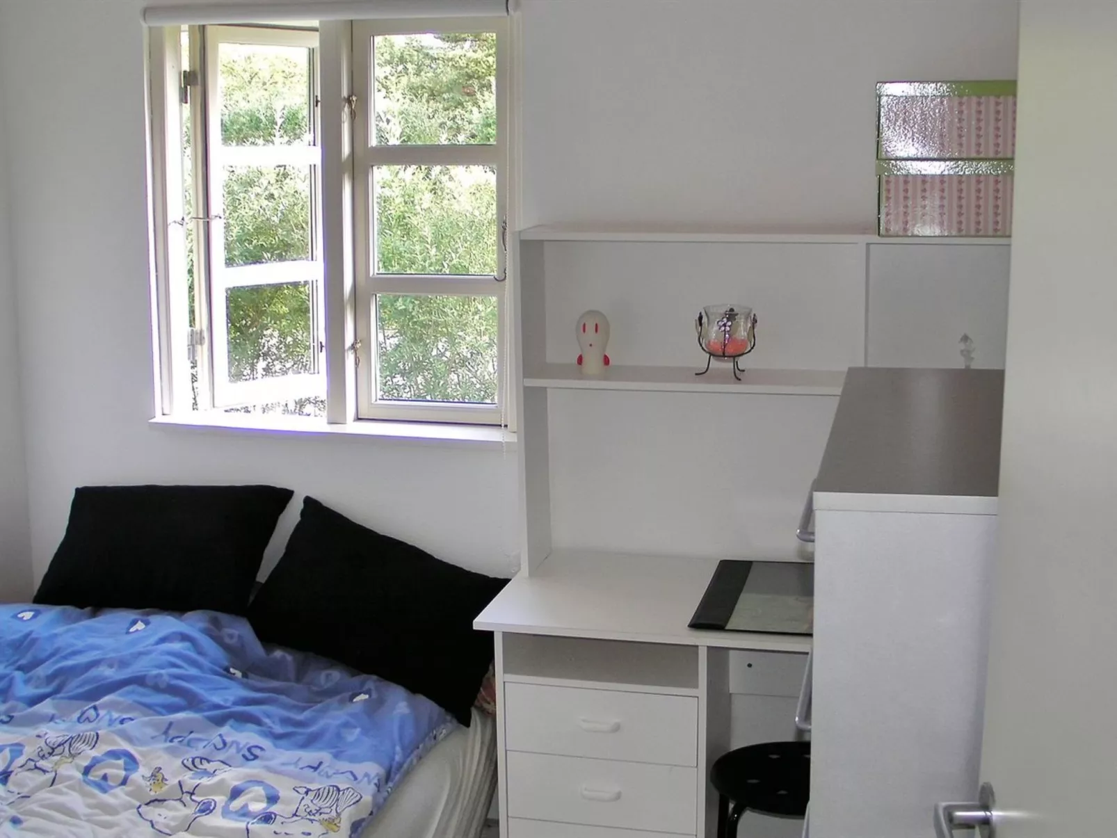 "Nitis" - 200m from the sea-Binnen