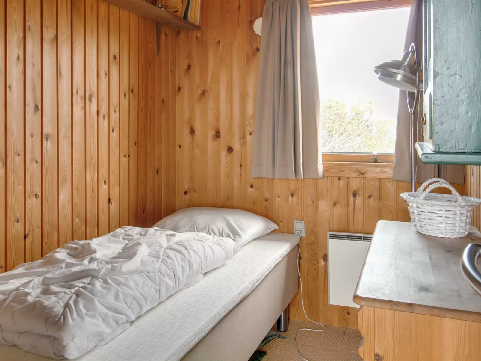 "Ami" - 200m from the sea-Binnen