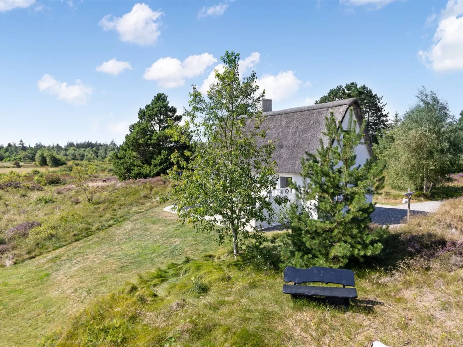 "Clare" - 4km from the sea-Buiten