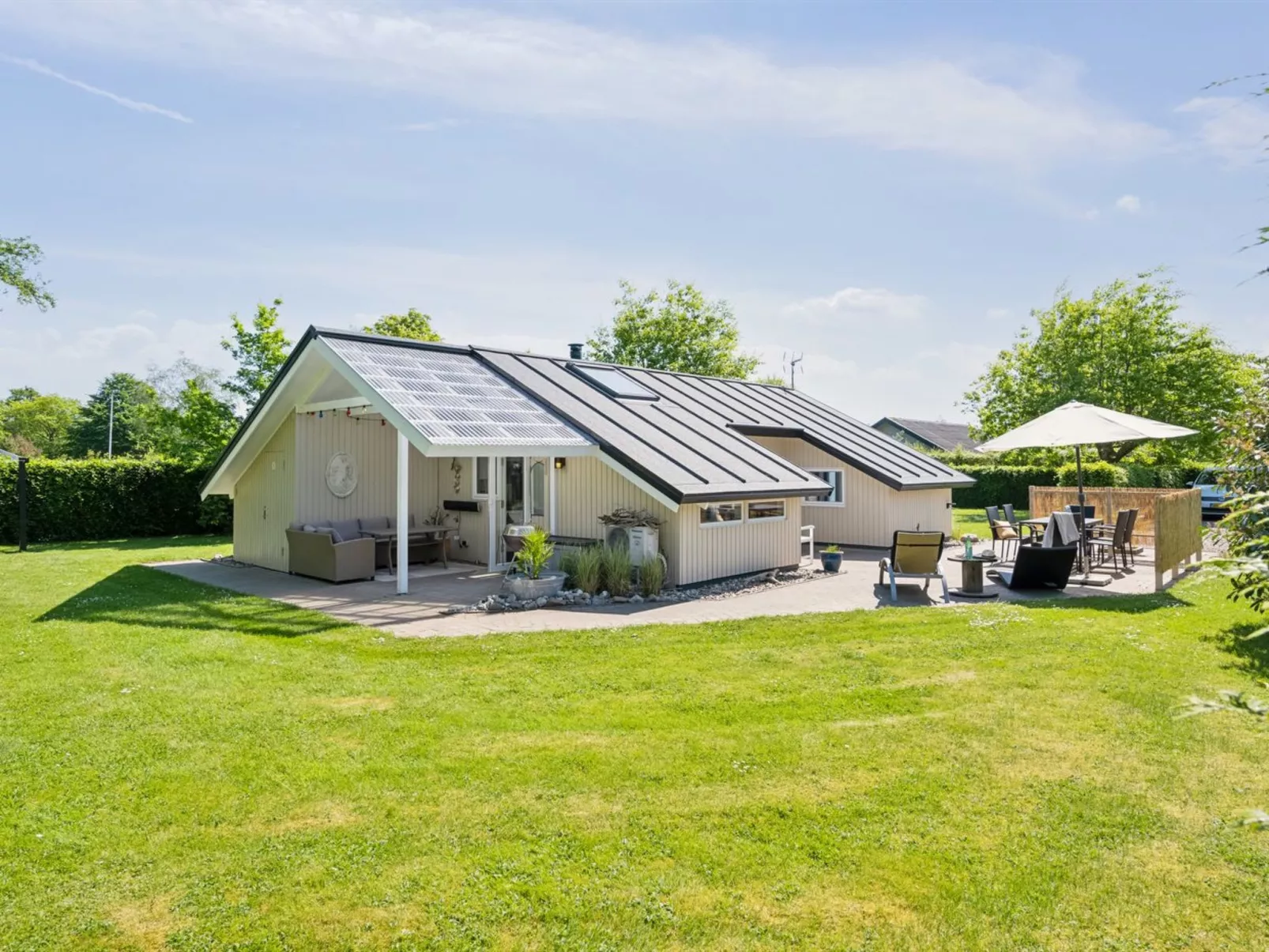 "Kolja" - 525m from the sea-Buiten