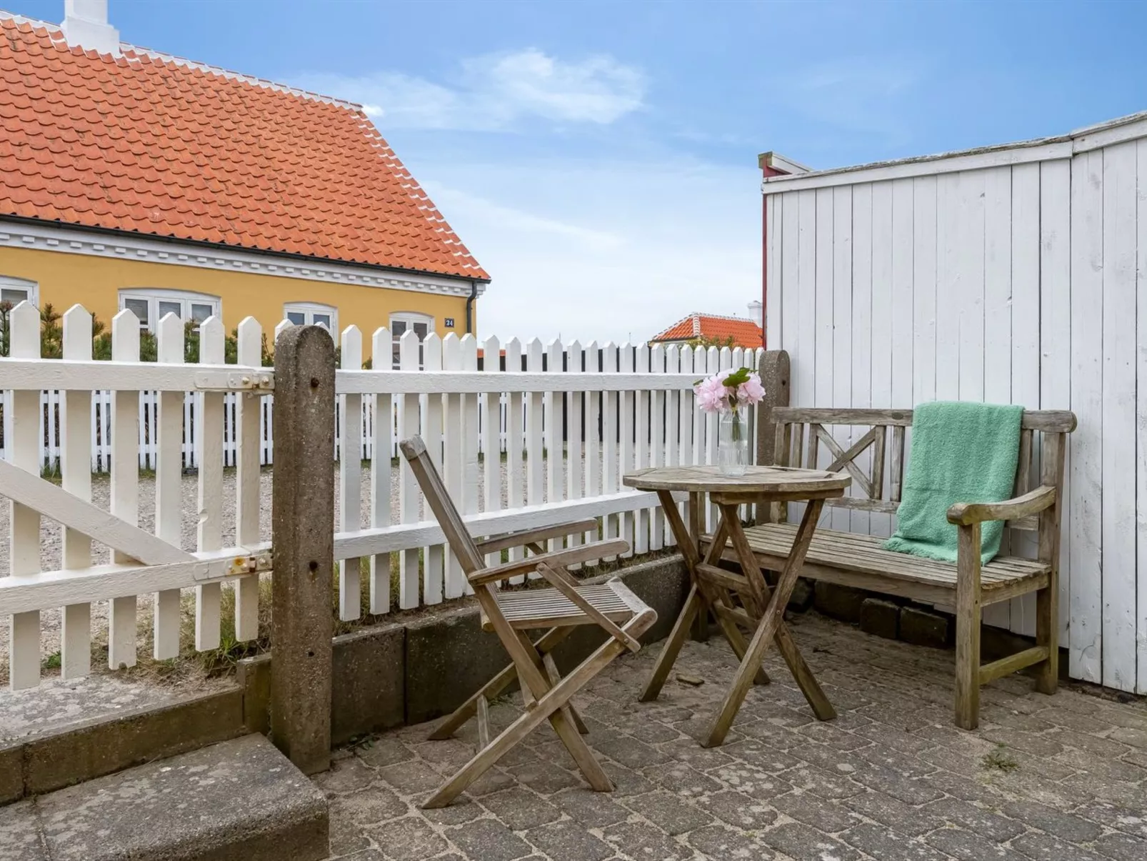 "Frederike" - 300m from the sea-Buiten