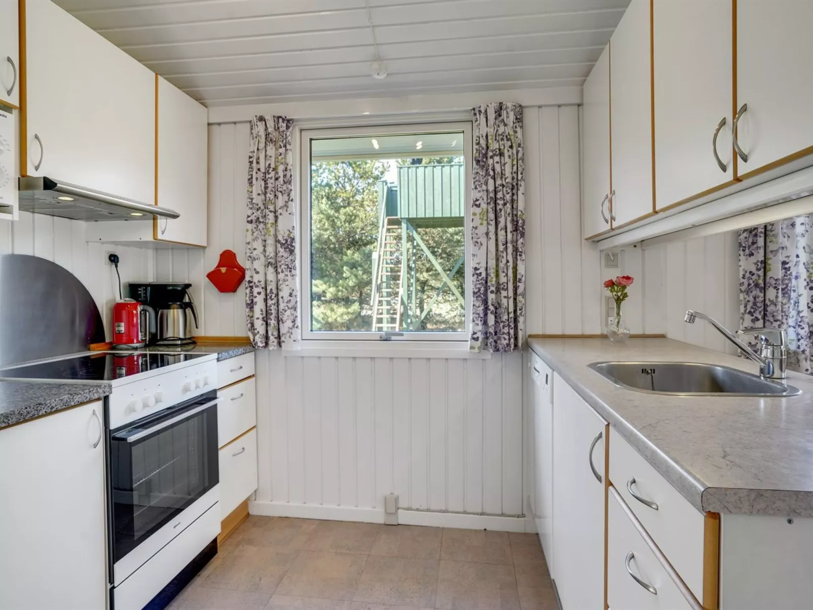 "Kristiina" - 300m from the sea-Binnen