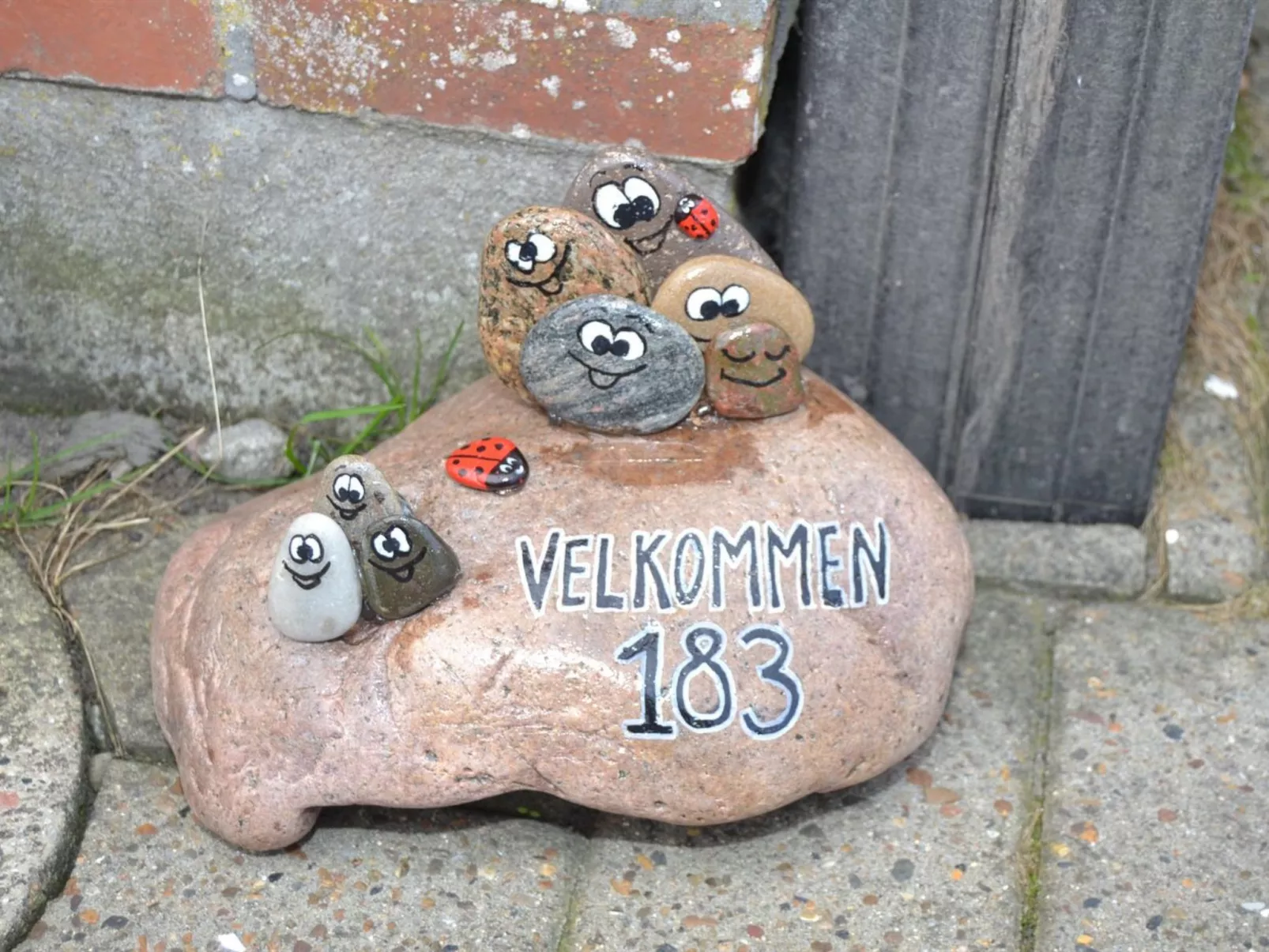 "Terje" - 2.3km from the sea-Binnen