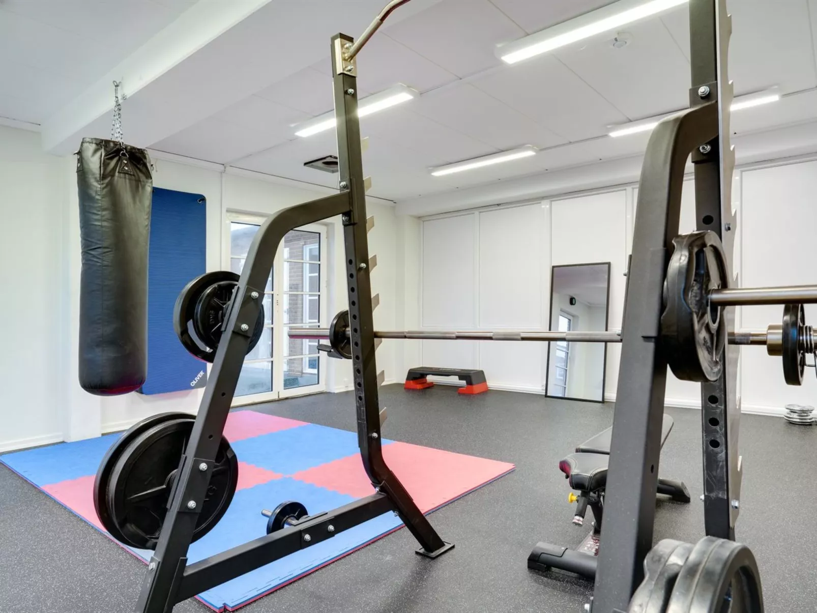 "Aldora" - 2.3km from the sea-Binnen