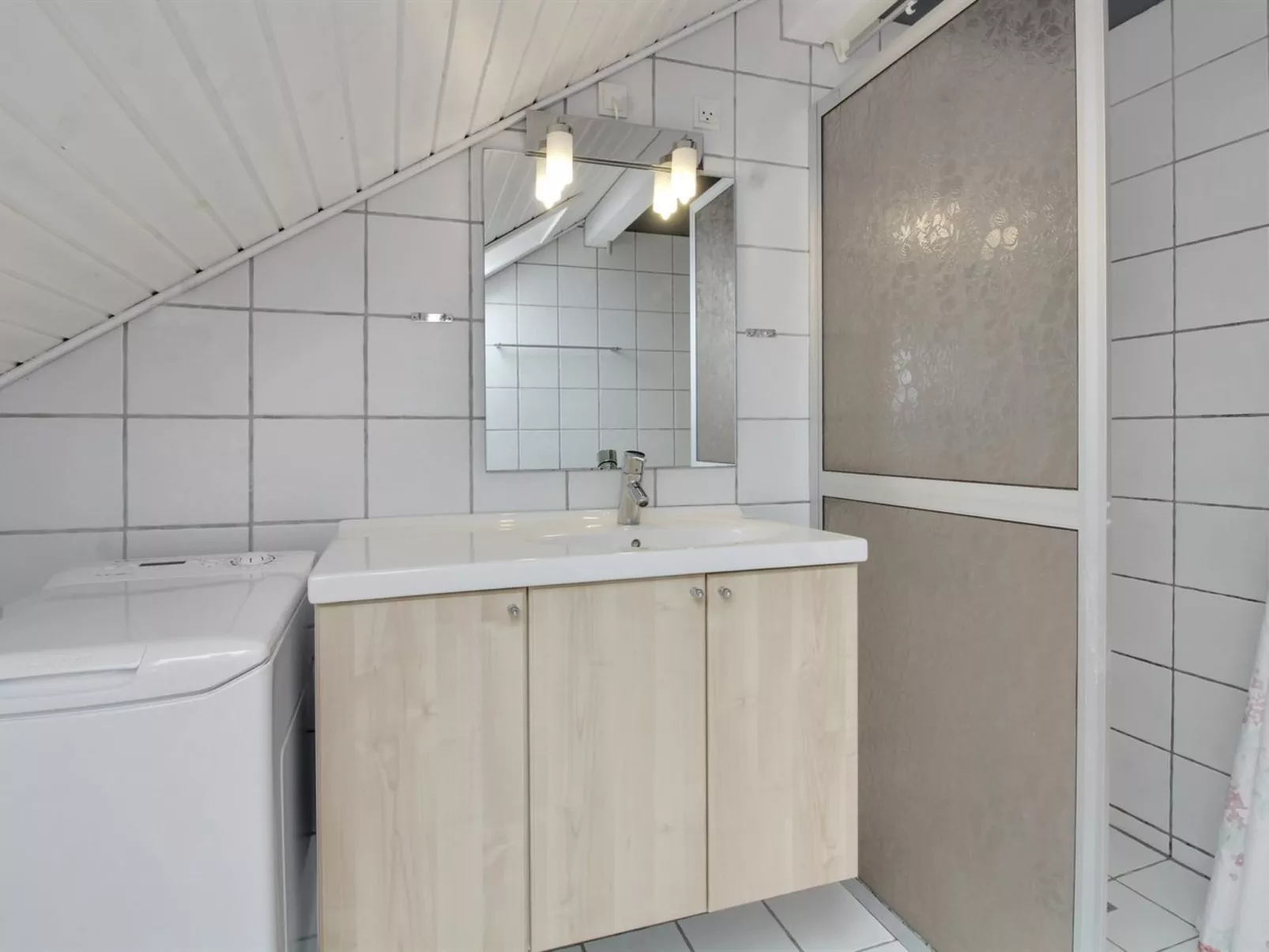 "Héléne" - 2.3km from the sea-Binnen