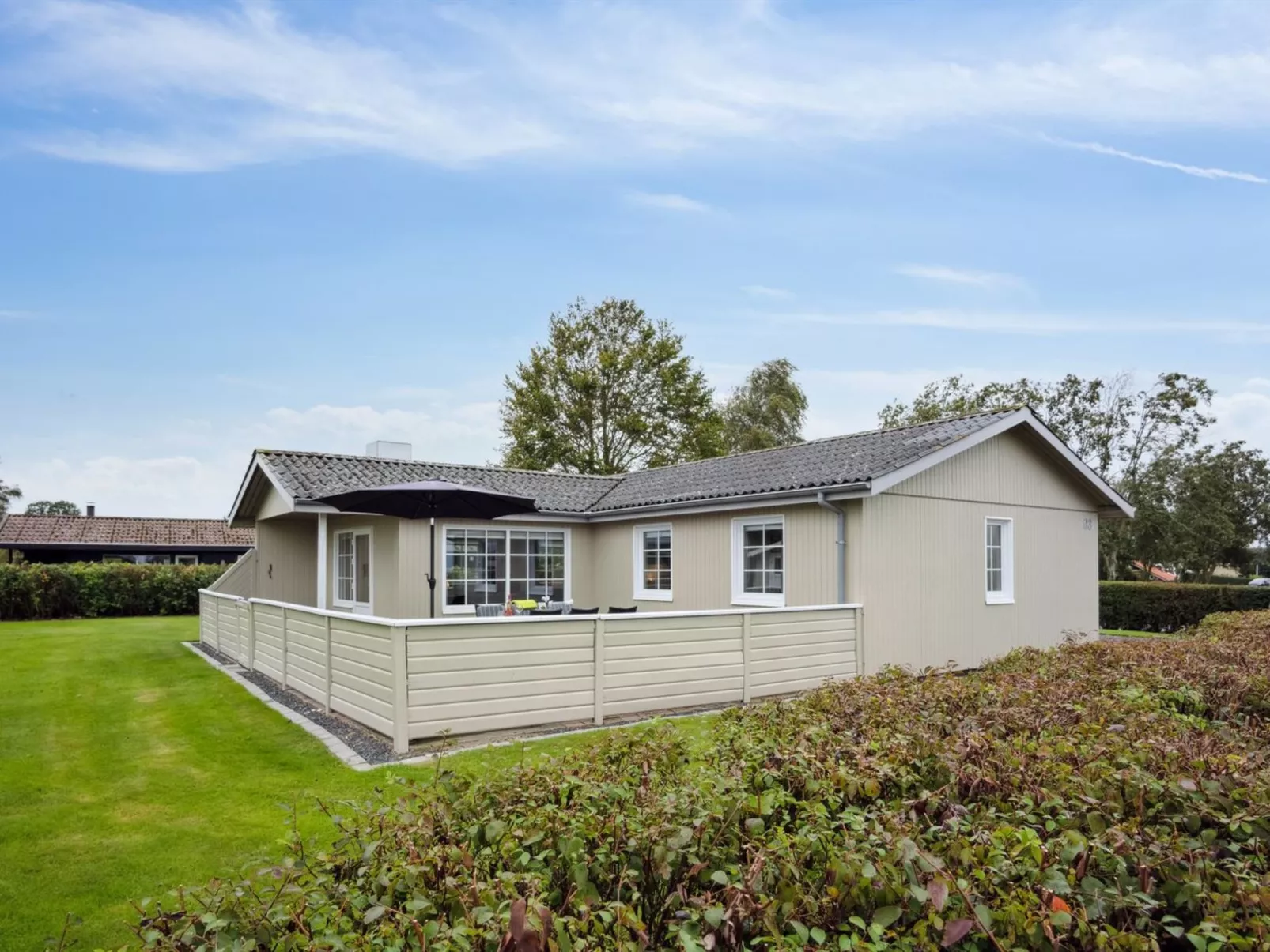 "Haralda" - 300m from the sea-Buiten