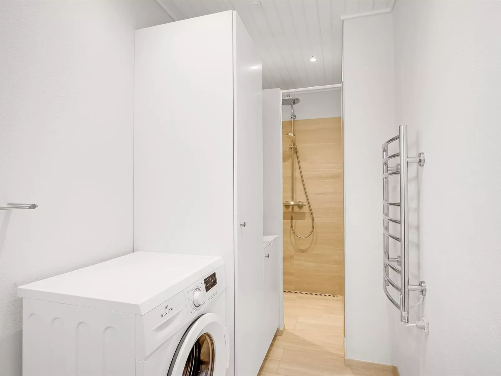 "Stinna" -  from the sea-Binnen