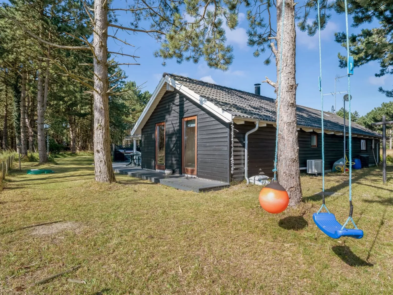 "Matine" - 800m from the sea-Buiten