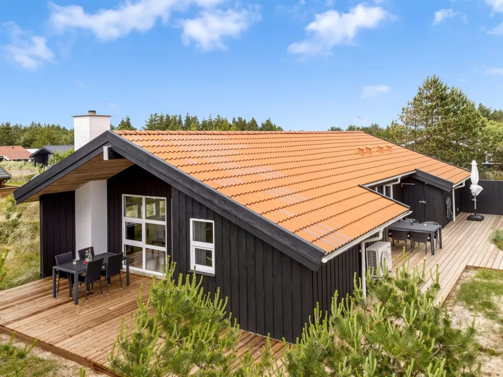 "Antto" - 900m from the sea-Buiten