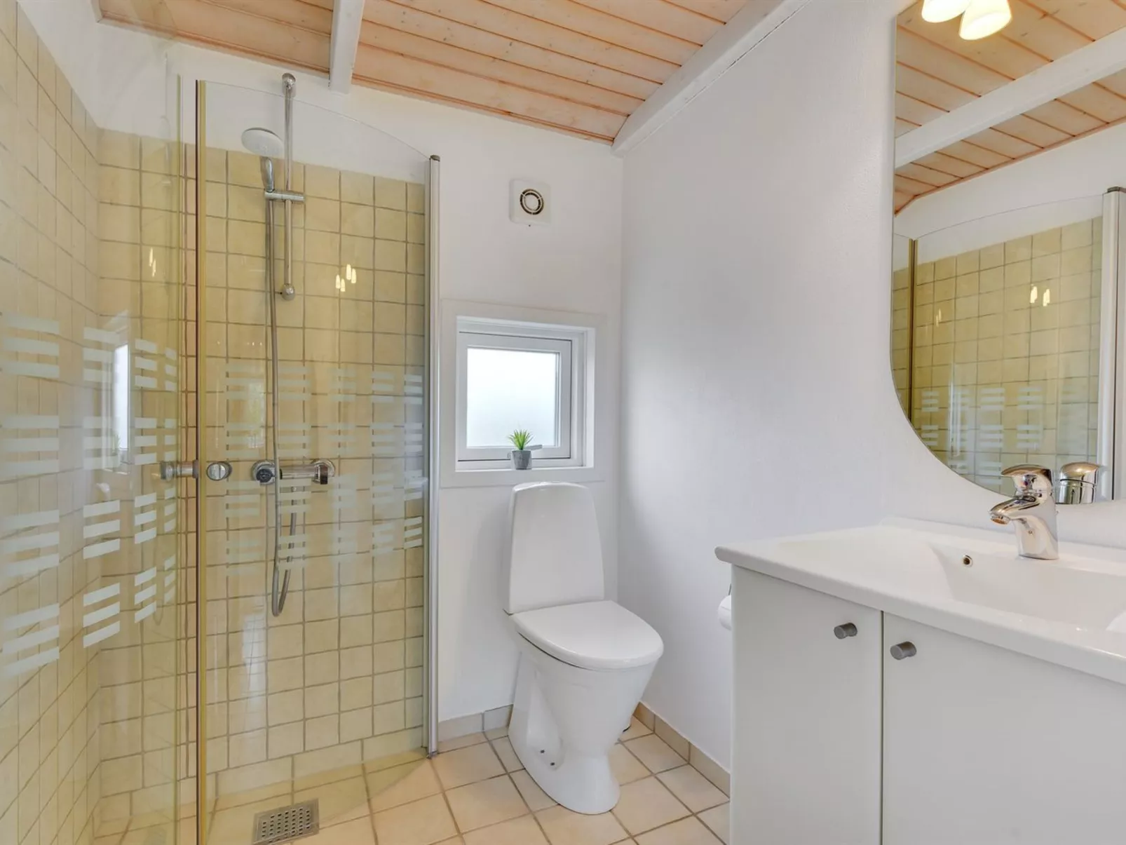 "Deline" - 250m from the sea-Binnen