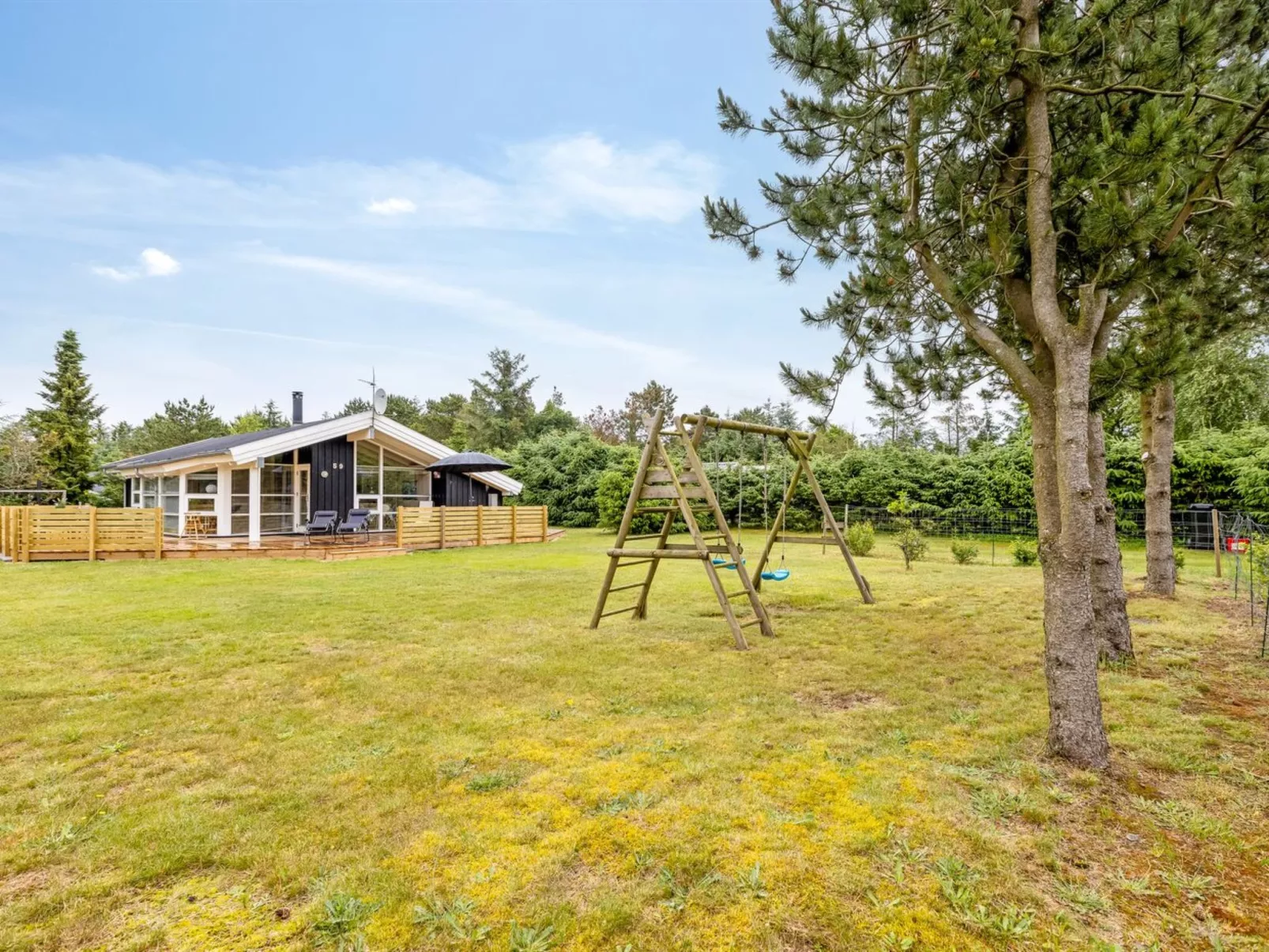 "Siegrid" - 250m from the sea-Buiten