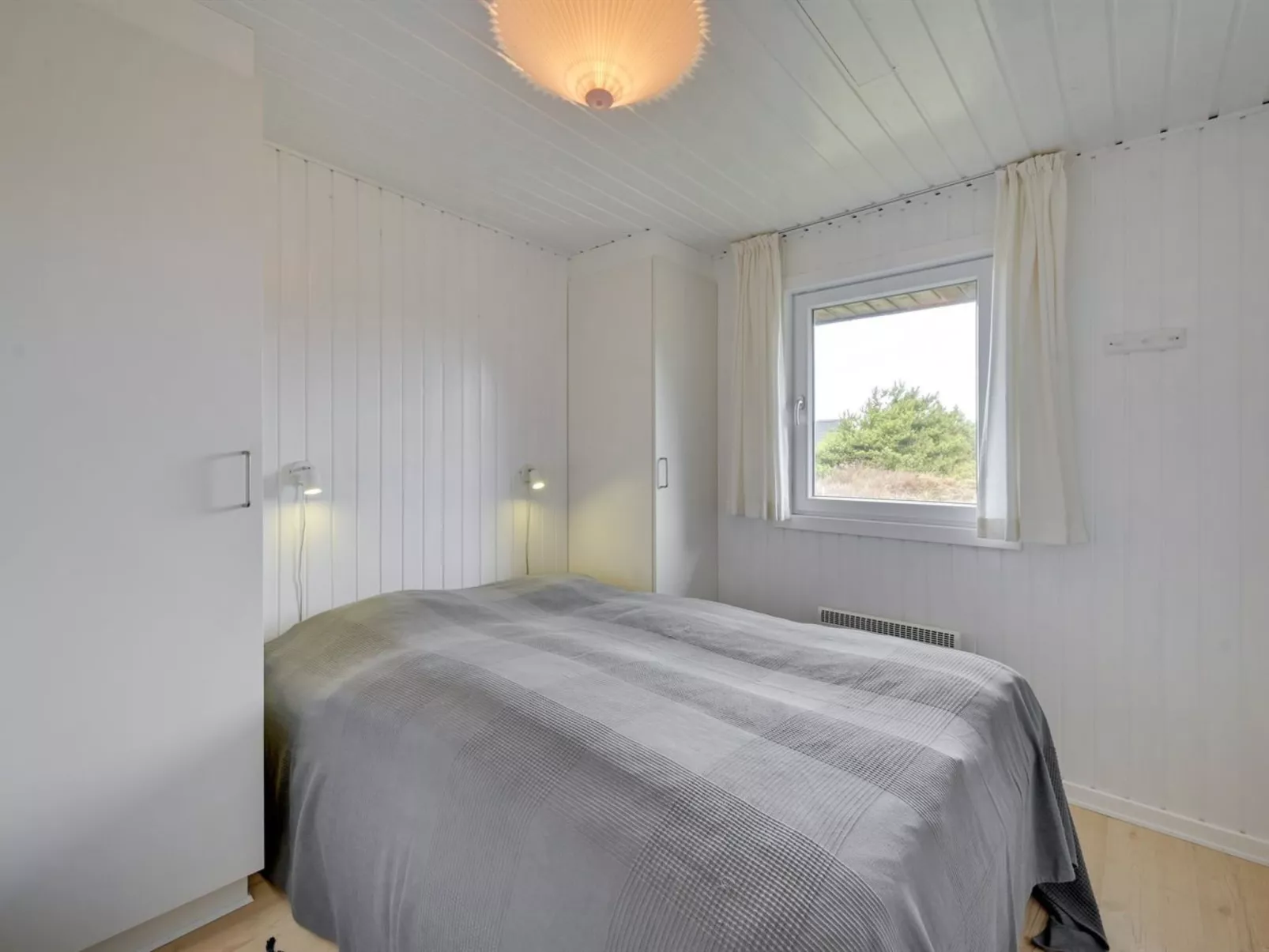 "Shalez" -  from the sea-Binnen