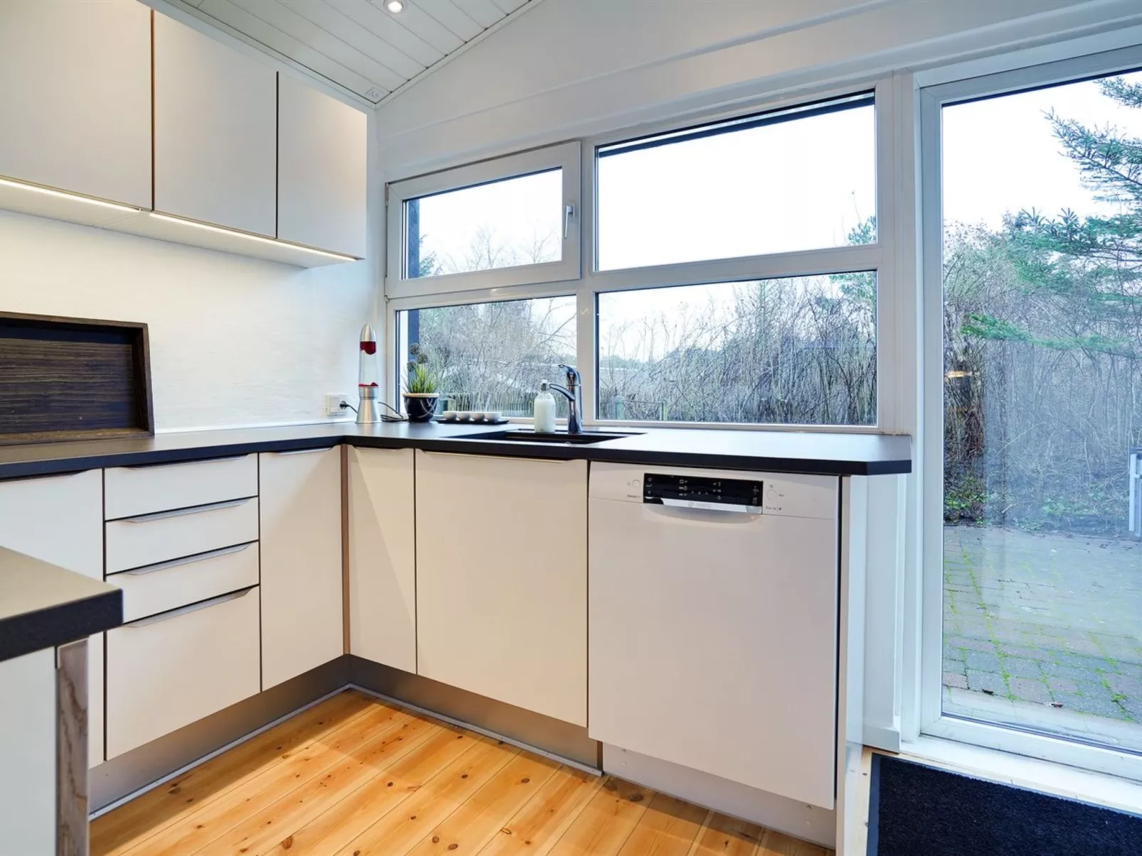 "Pelle" - 800m from the sea-Binnen