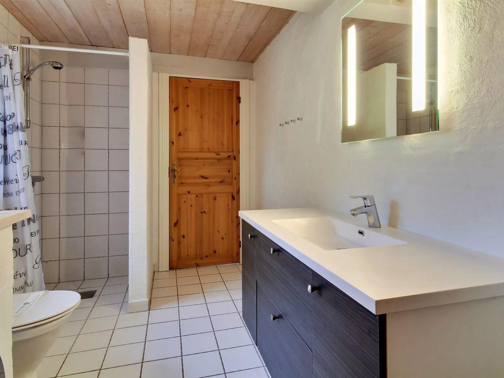 "Naili" - 3.1km from the sea-Binnen