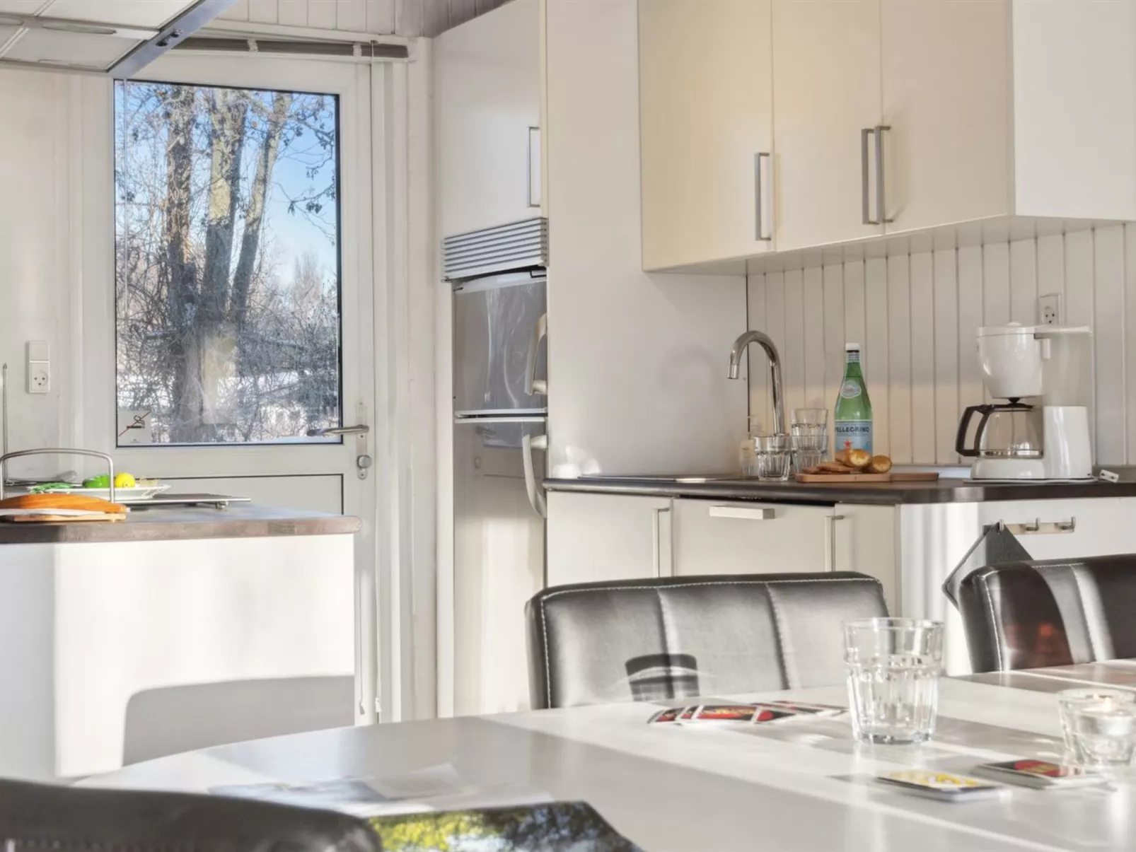 "Gerwin" - 3km from the sea-Binnen