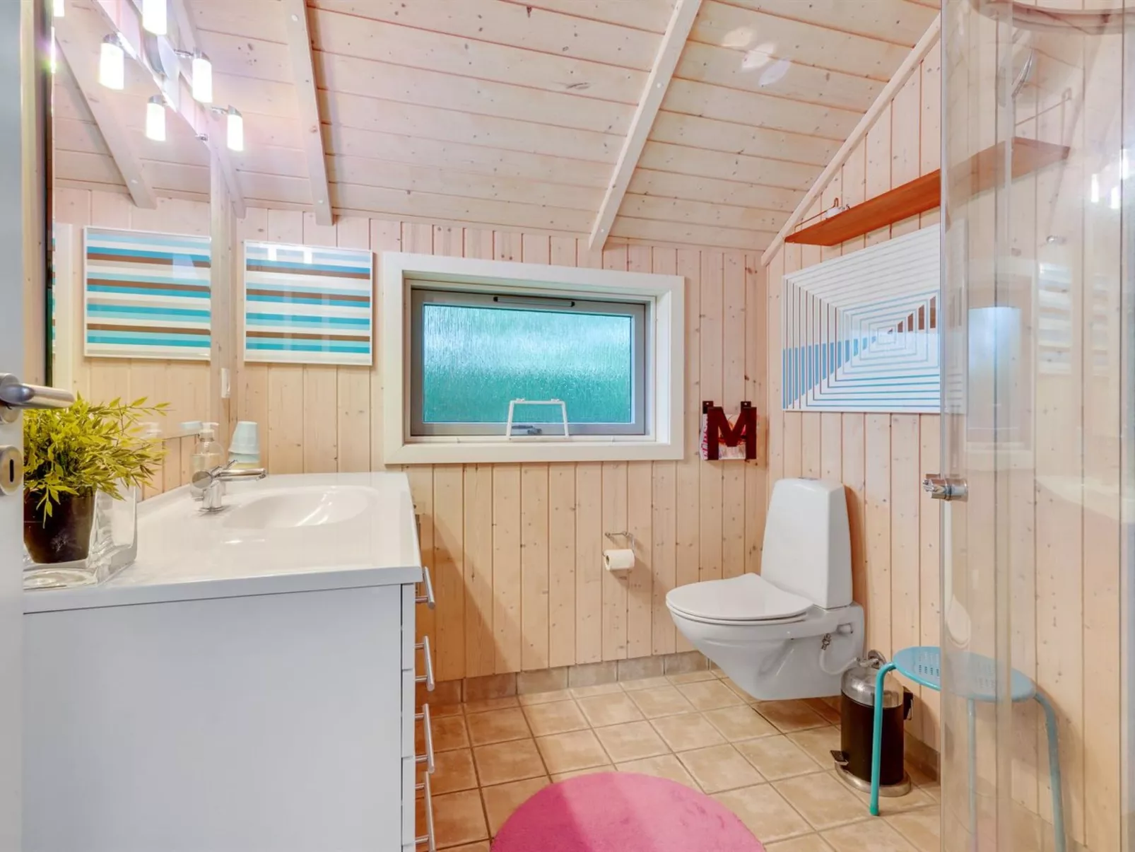 "Zelda" - 300m from the sea-Binnen