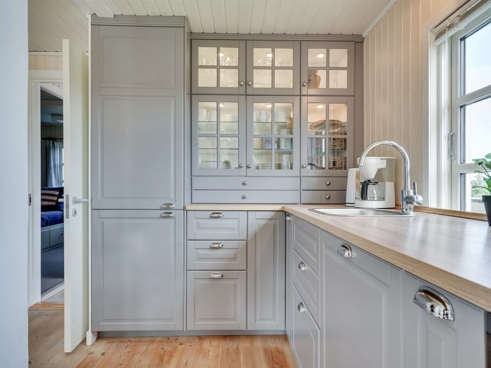 "Erikke" - 300m from the sea-Binnen