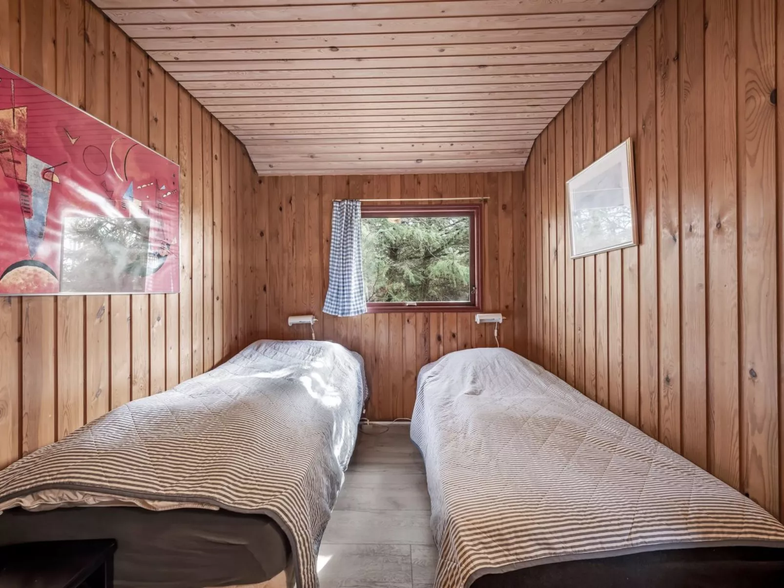 "Tove" - 1.5km from the sea-Binnen