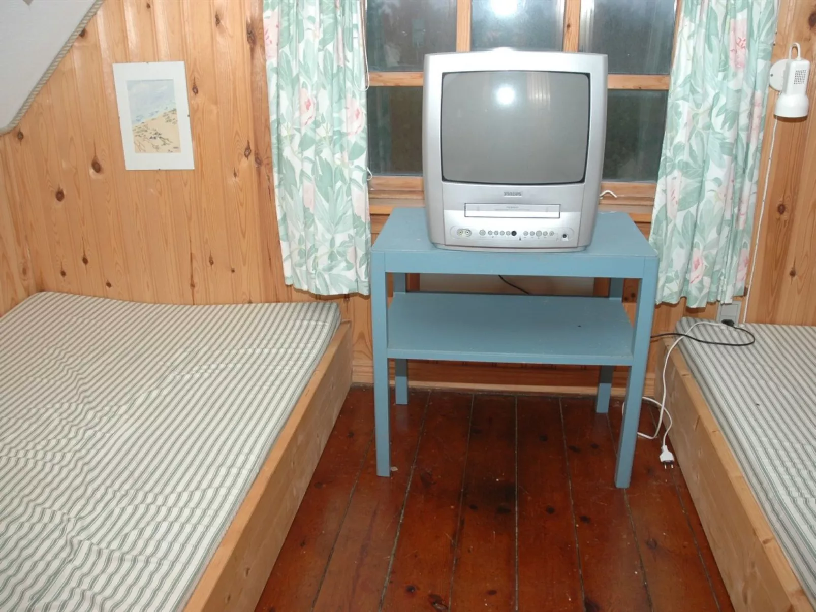 "Jon" - 400m from the sea-Binnen