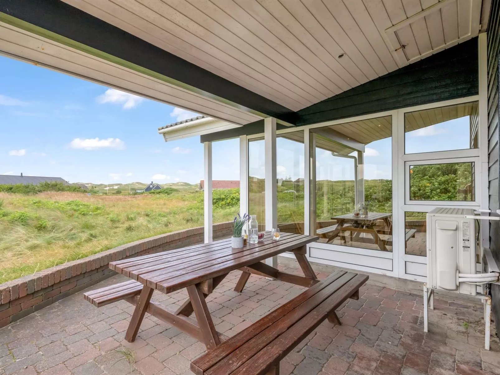 "Eugenie" - 450m from the sea-Buiten