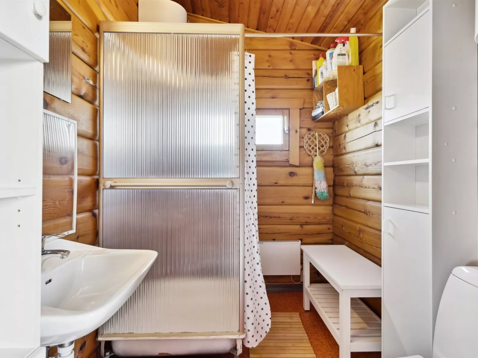 "Evelin" -  from the sea-Binnen