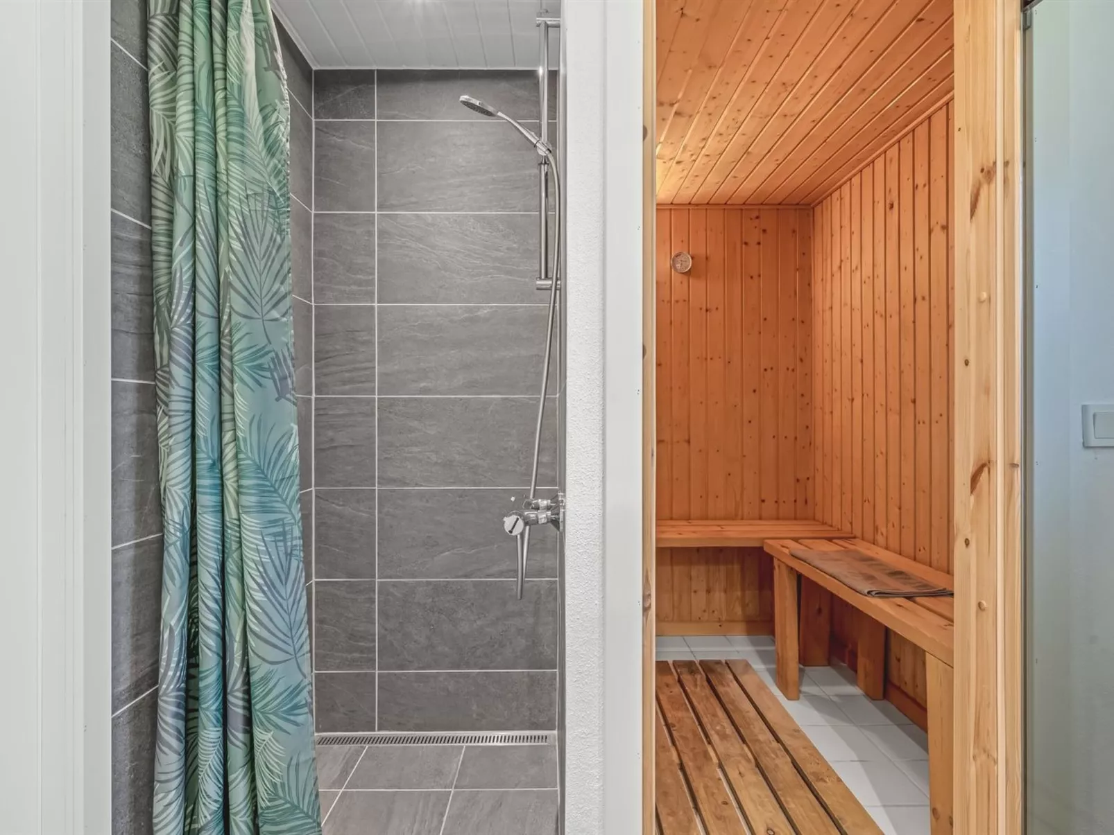 "Blia" - 1.5km from the sea-Binnen