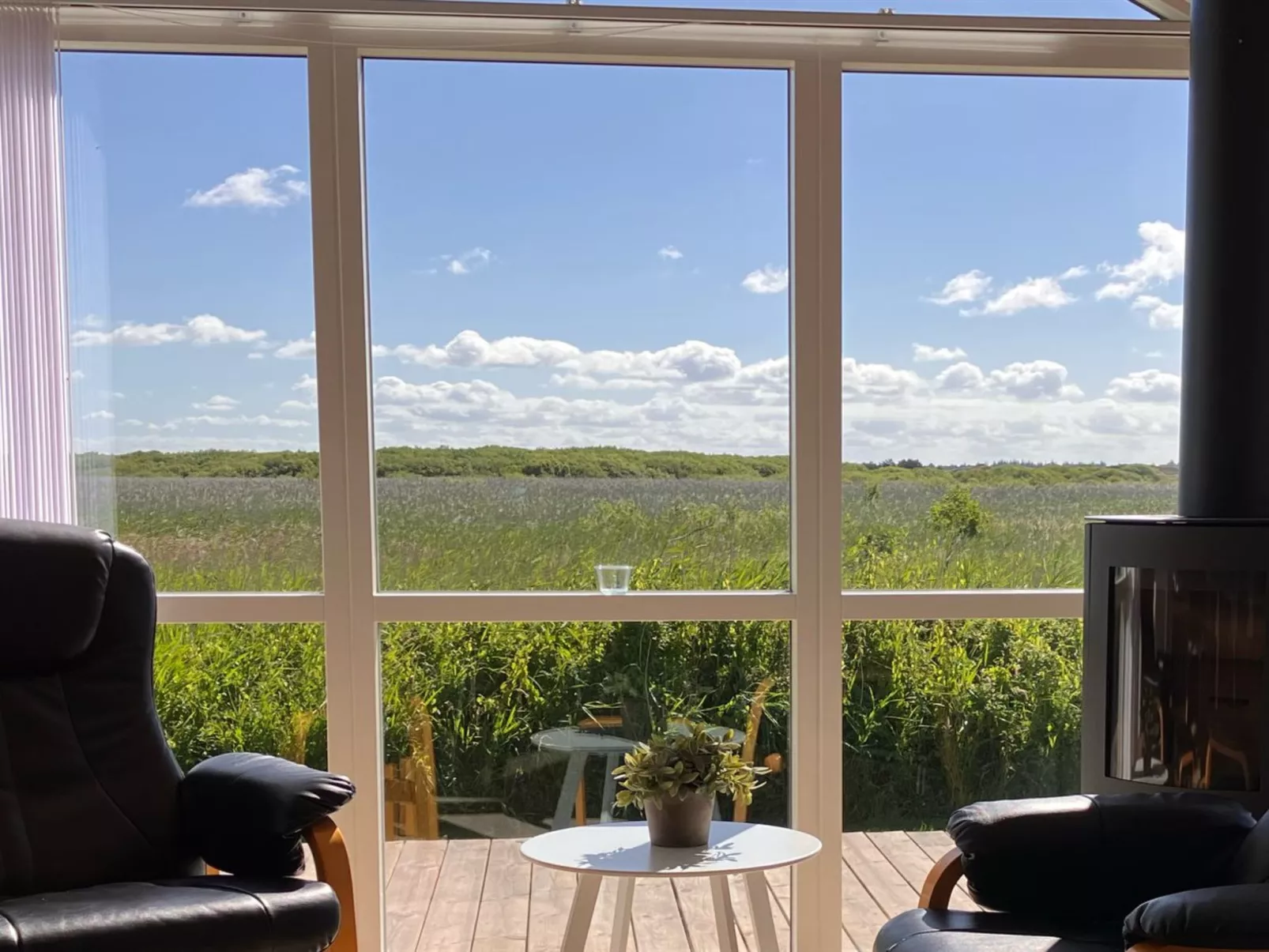 "Jonna" - 700m from the sea-Binnen