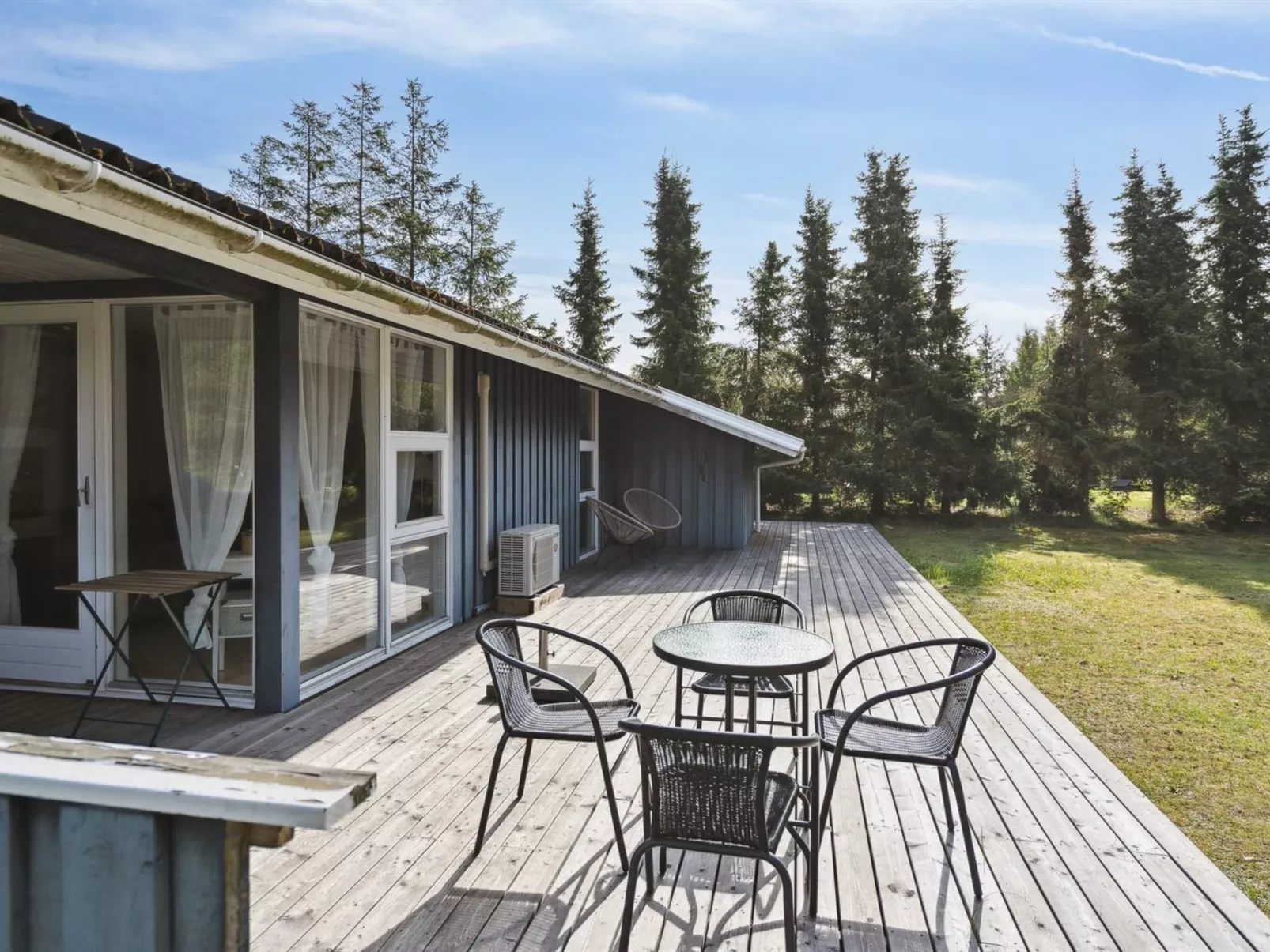 "Antoinette" - 500m from the sea-Buiten