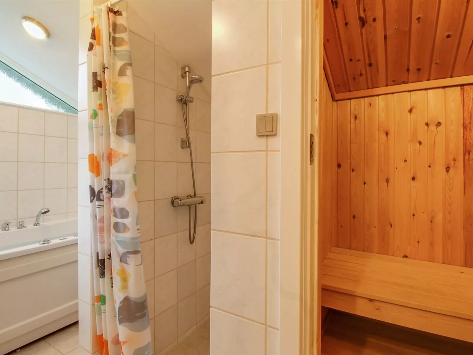 "Albertina" - 200m from the sea-Binnen