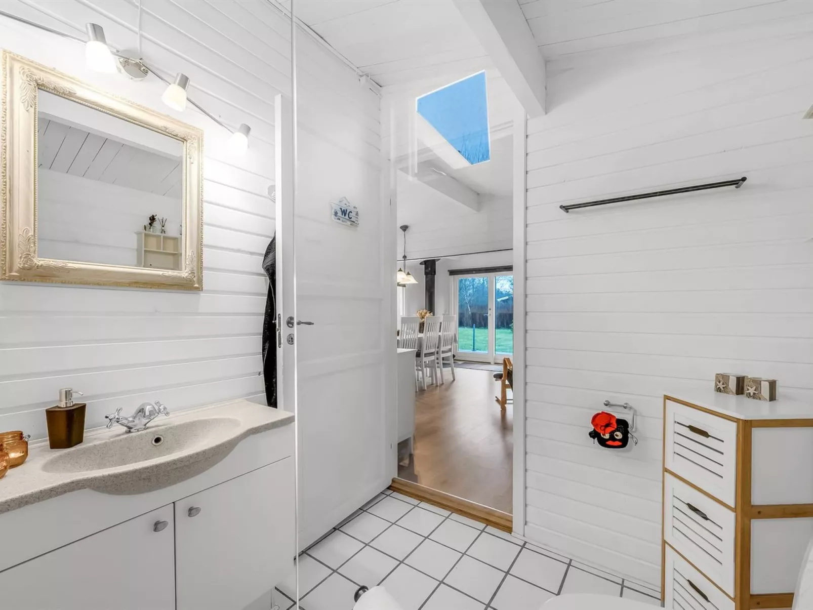 "Staffan" - 200m to the fjord-Binnen