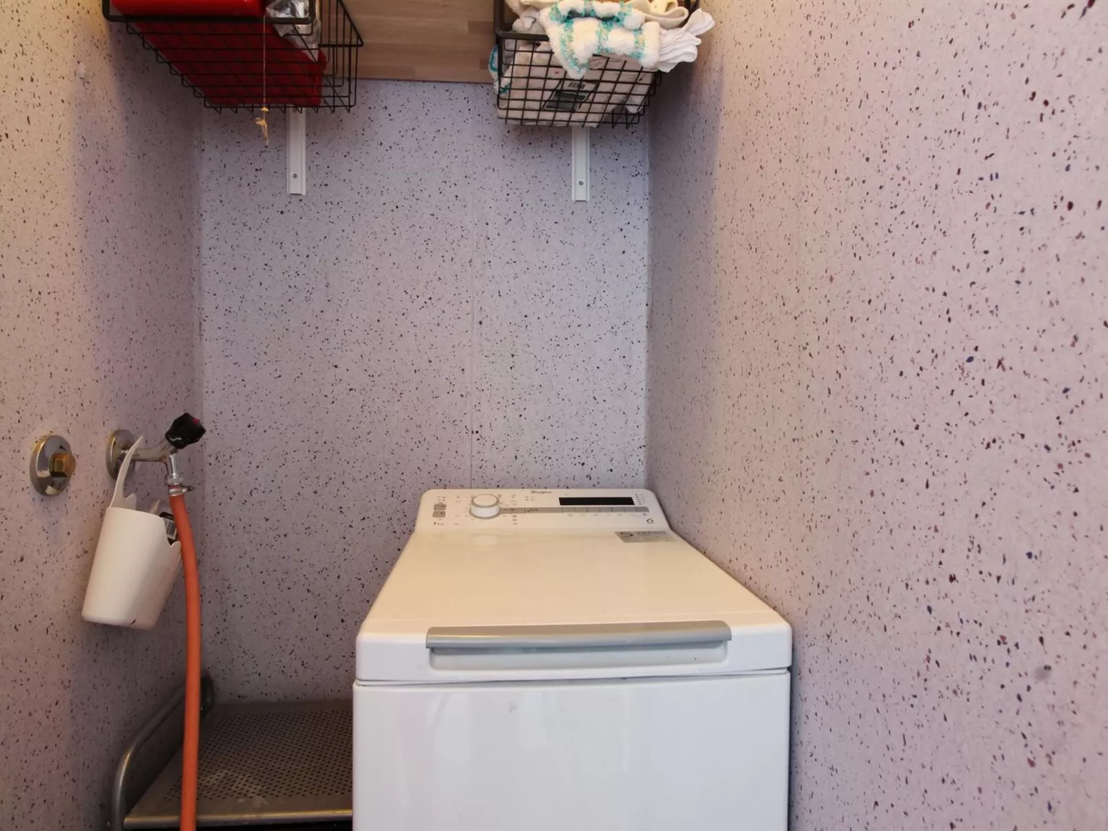 "Arnke" - 125m from the sea-Binnen