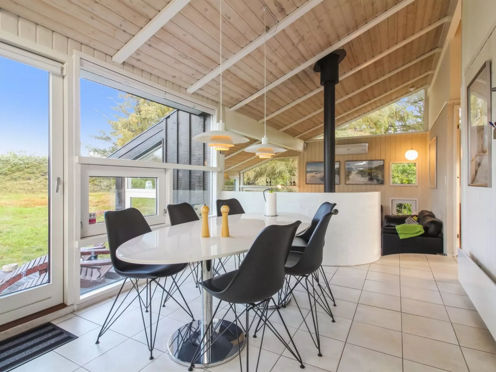 "Immi" - 1.5km from the sea-Binnen