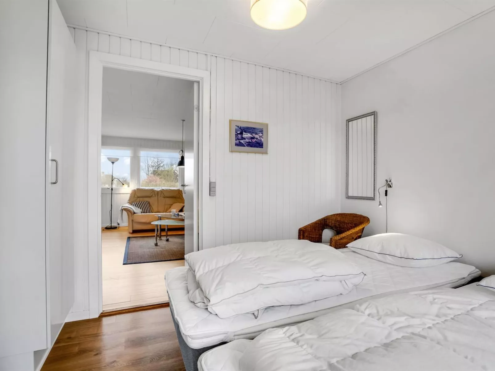 "Esther" - 700m from the sea-Binnen