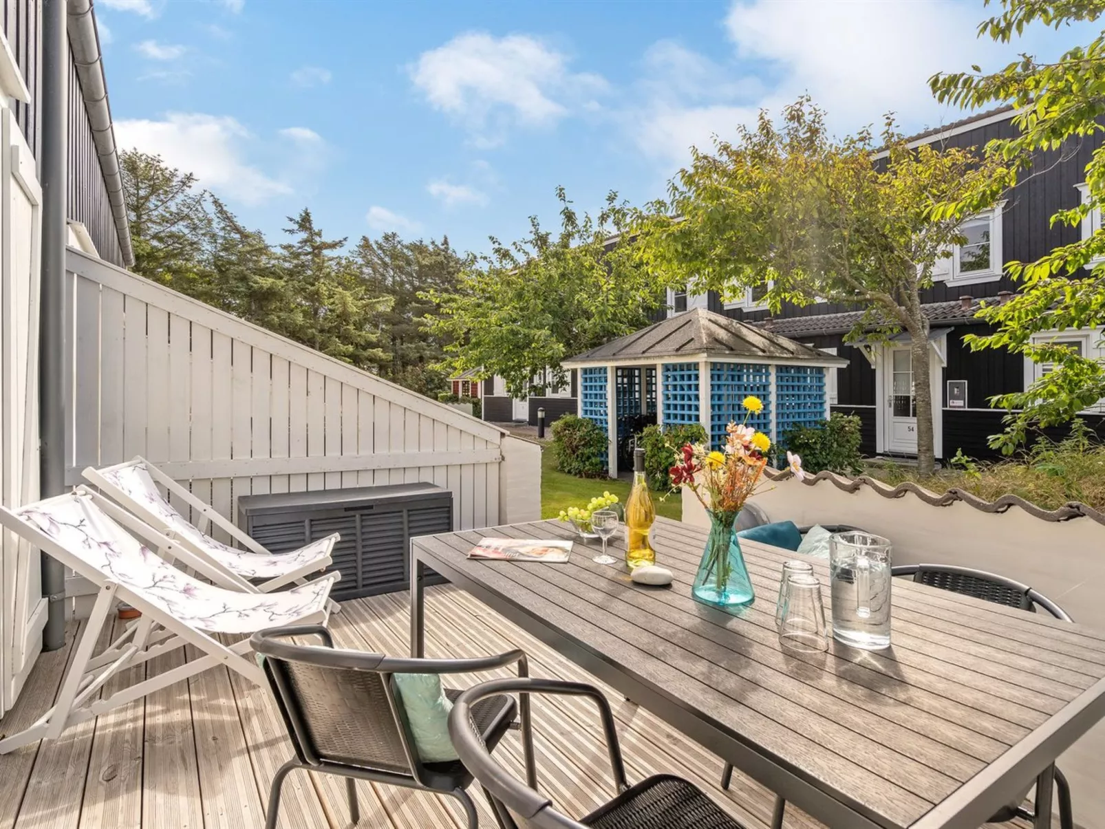 "Cita" - 100m to the fjord-Buiten