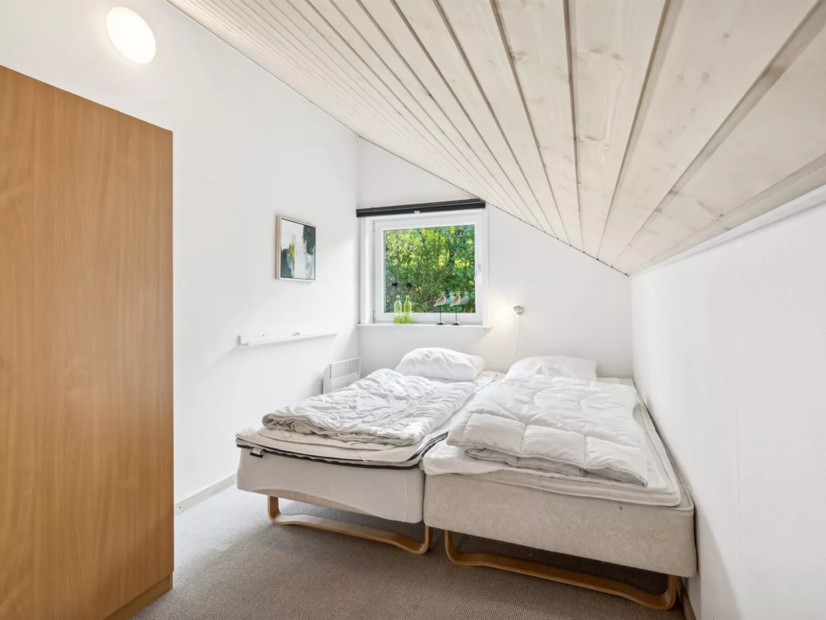 "Ines" - 25km from the sea-Binnen