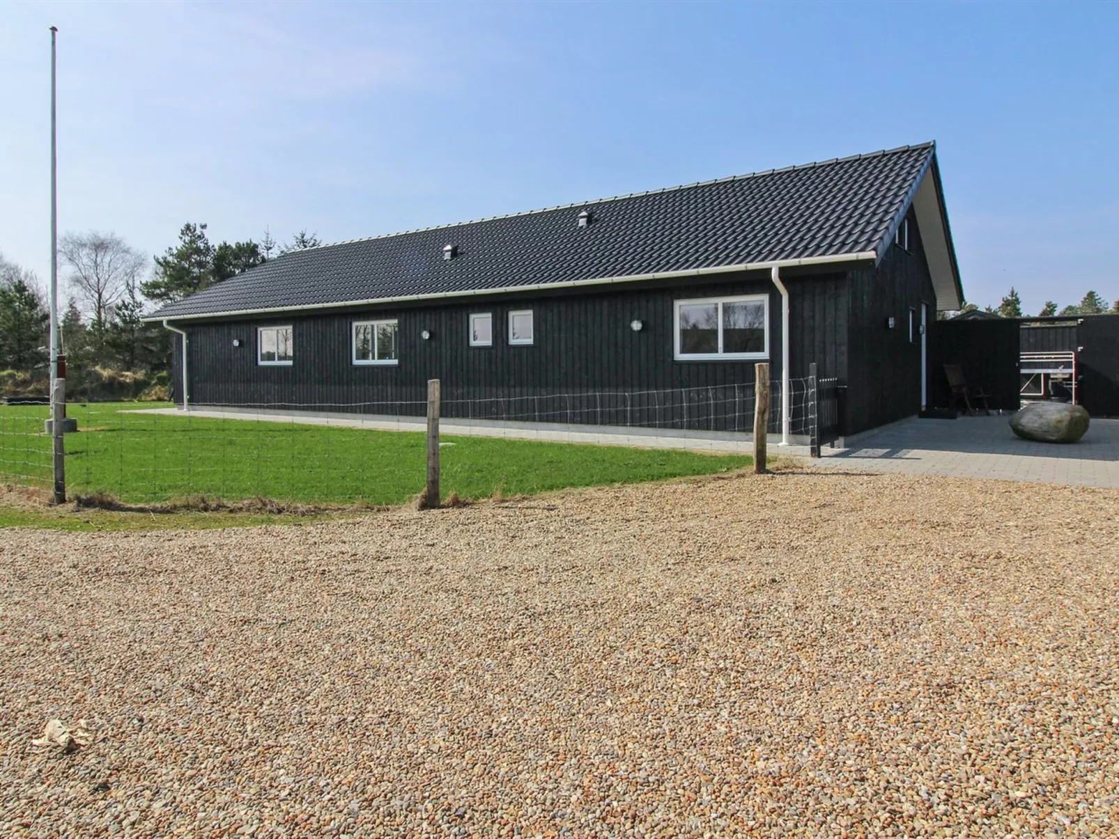 "Ethel" - 1.5km to the fjord-Buiten