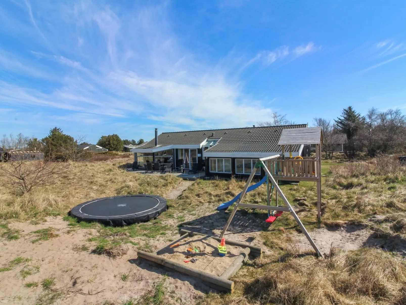 "Amadahy" - 950m from the sea-Buiten