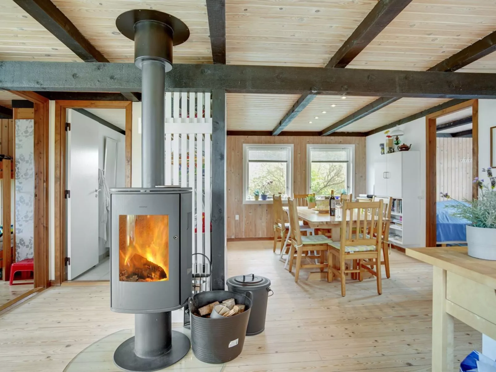 "Stella" - 700m from the sea-Binnen