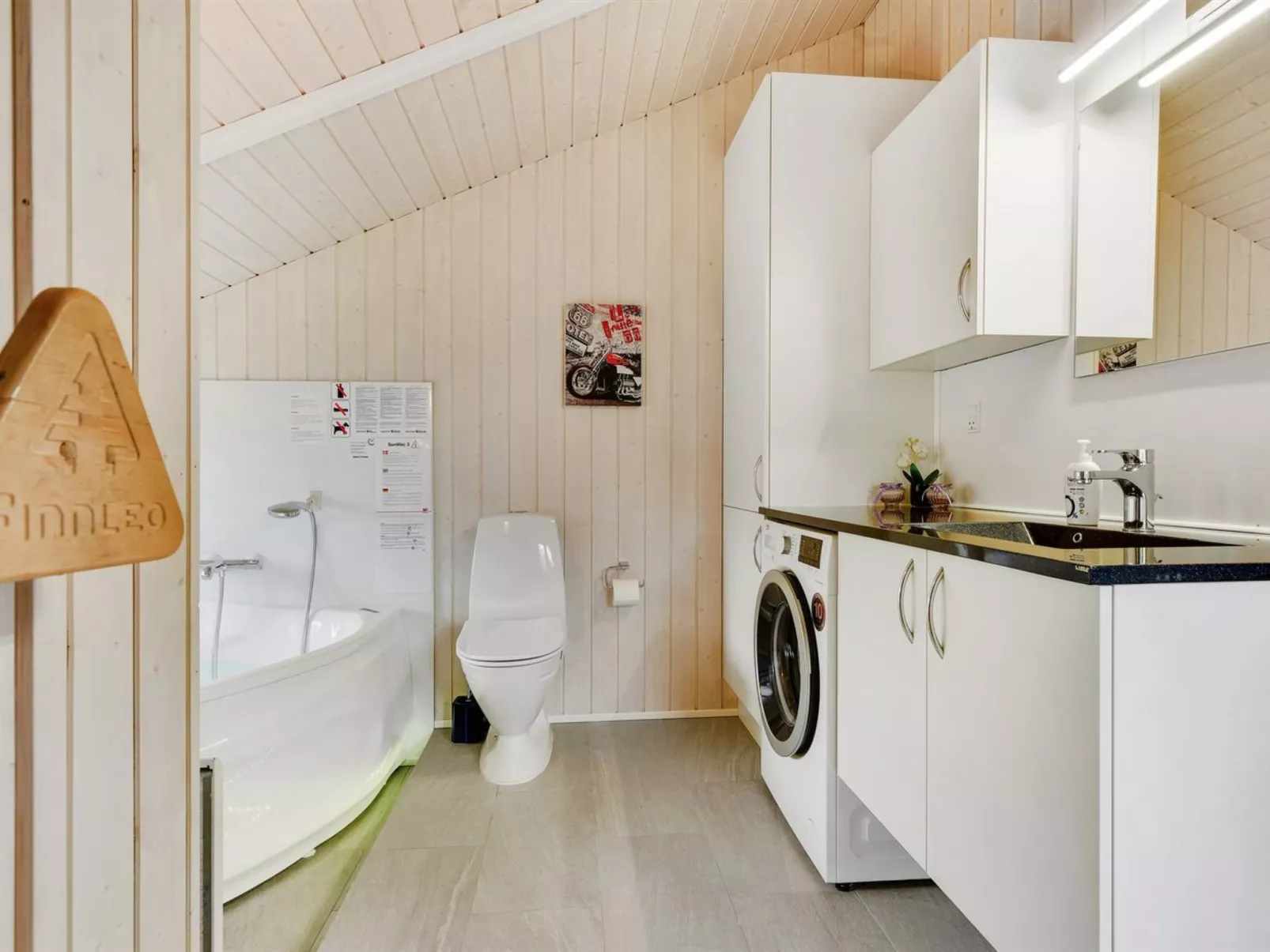 "Hwiting" - 200m from the sea-Binnen