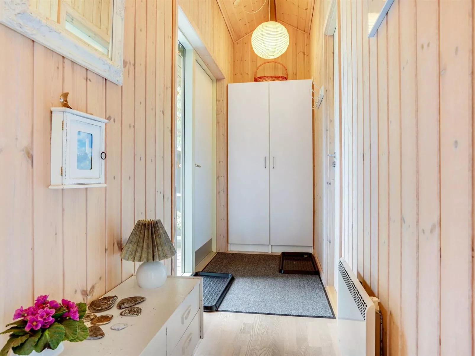 "Medard" - 2km from the sea-Binnen