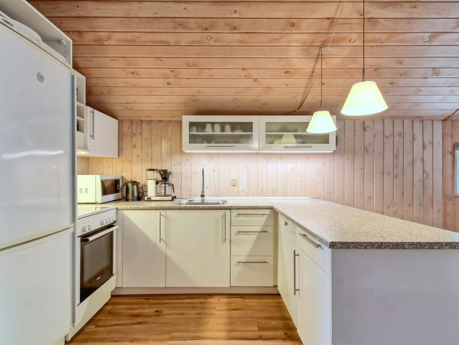 "Elsemaria" - 1.3km from the sea-Binnen