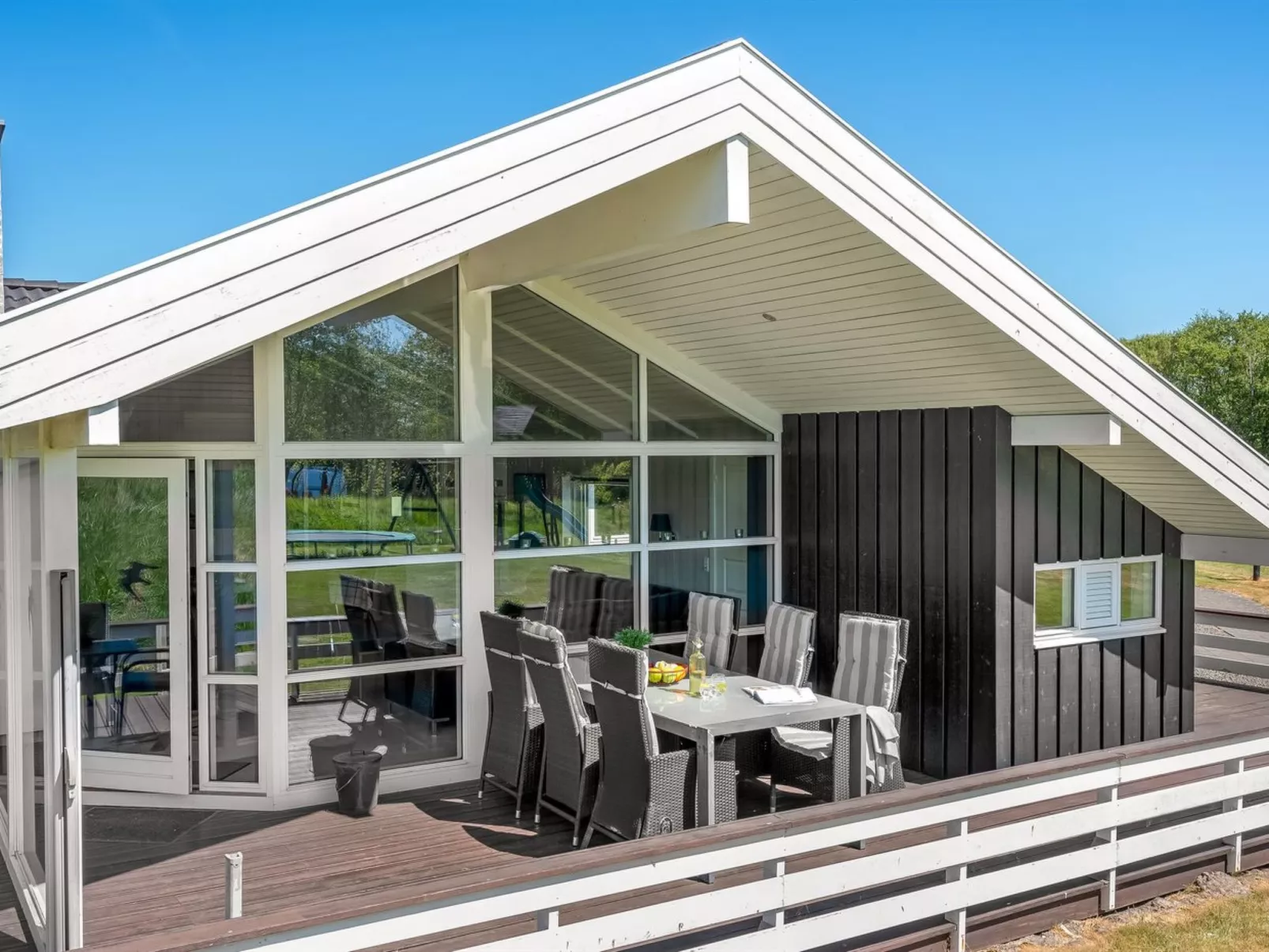 "Domna" - 800m from the sea-Buiten