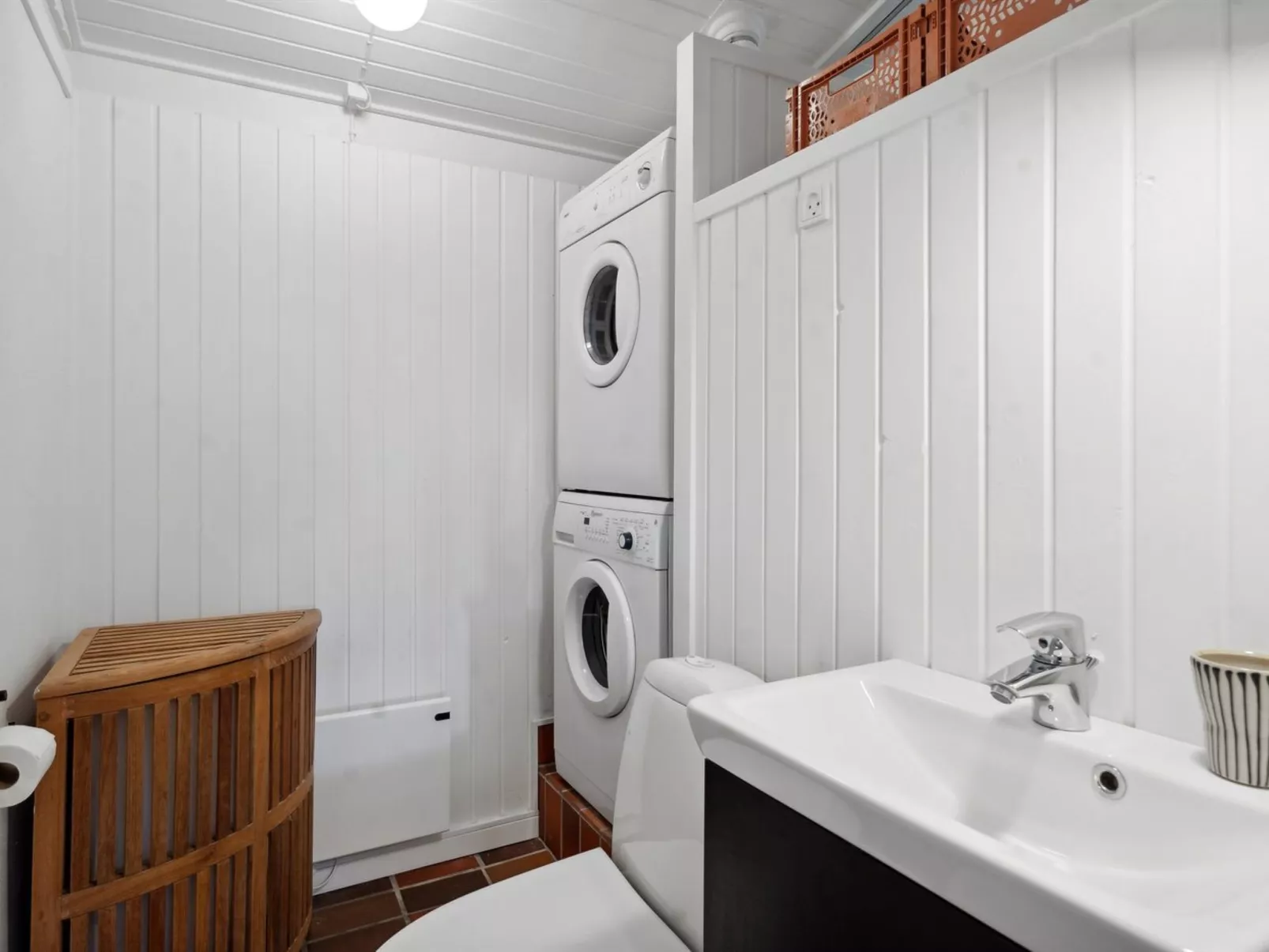 "Keyla" - 50m from the sea-Binnen