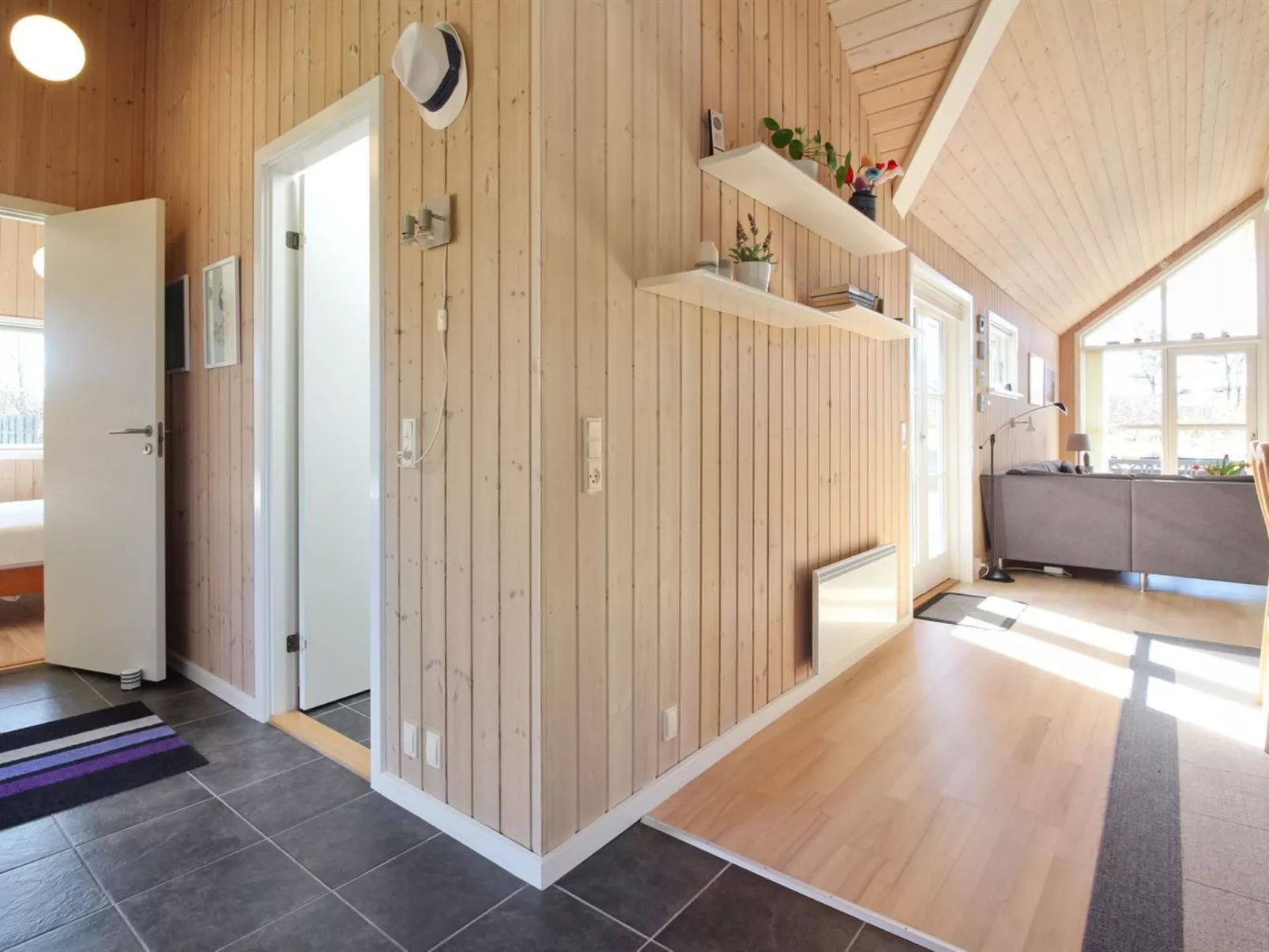 "Tilda" - 275m from the sea-Binnen