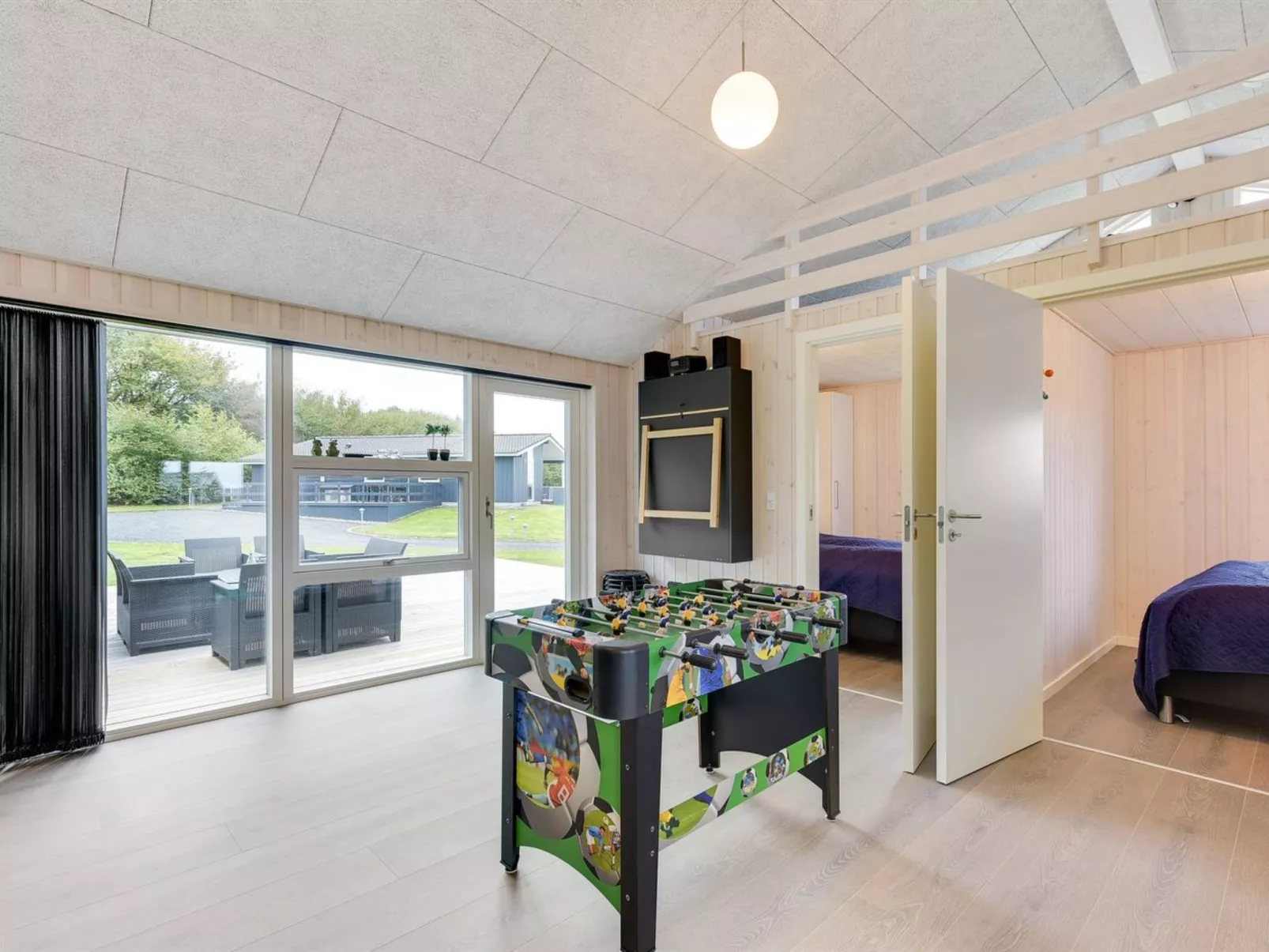 "Rathulf" - 500m from the sea-Binnen